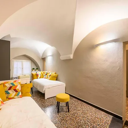 Acquario House *